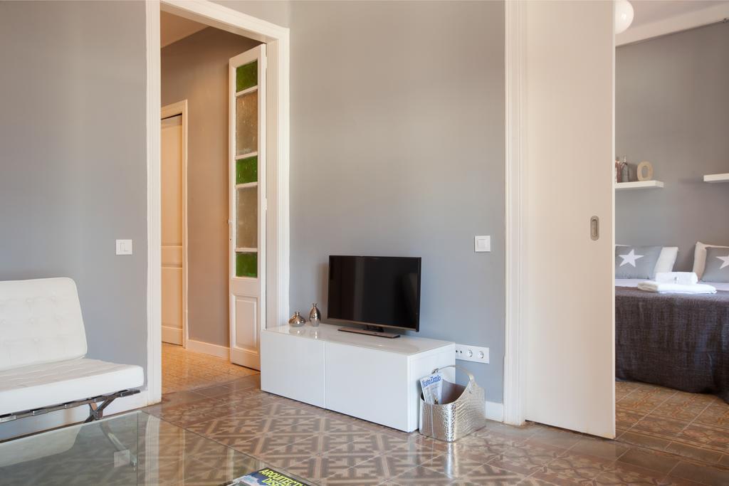 Enjoy Apartments Sofia บาร์เซโลนา ภายนอก รูปภาพ